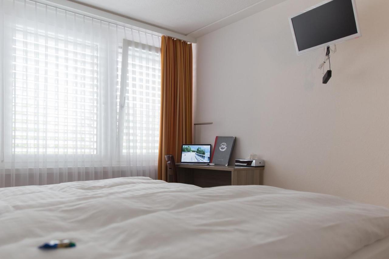 Hotel Schaefli Siebnen מראה חיצוני תמונה