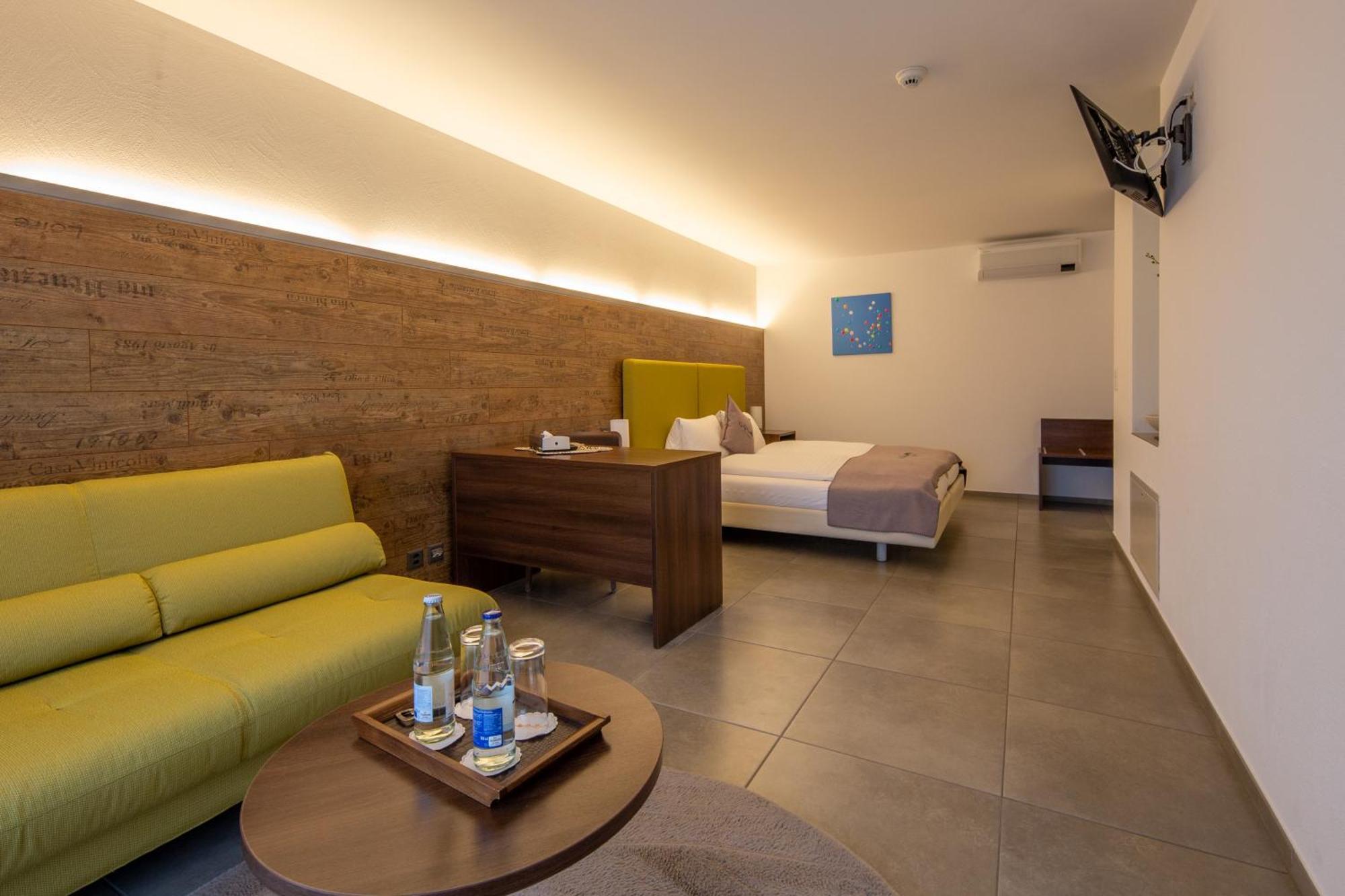 Hotel Schaefli Siebnen מראה חיצוני תמונה